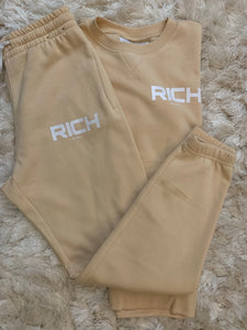 Women Crew Neck RICH Sweatsuit (S)