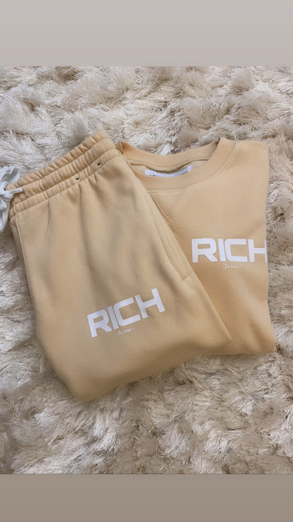 Women Crew Neck RICH Sweatsuit (S)